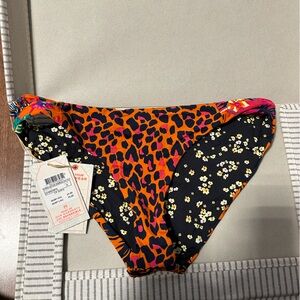 Maaji swim bottoms XL NWT